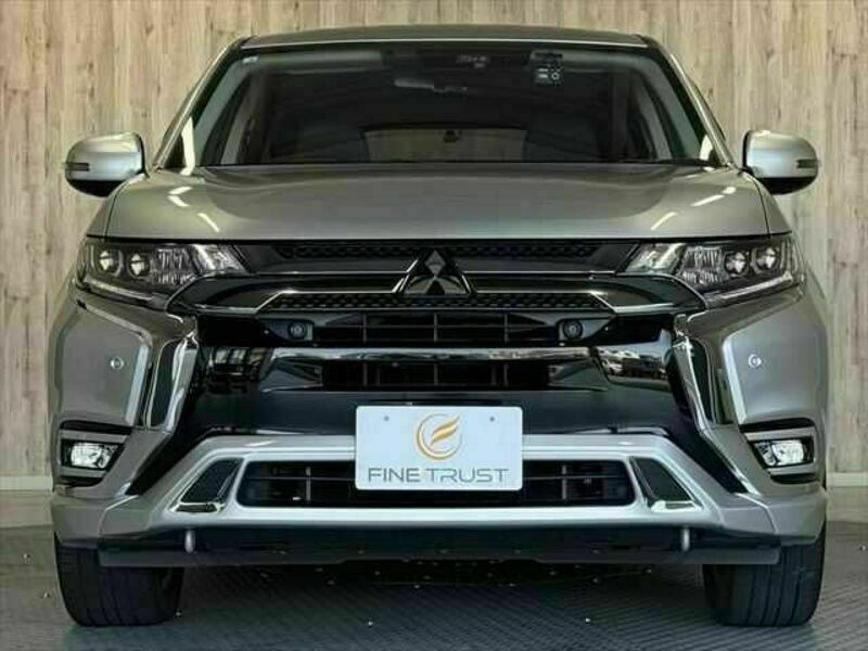 OUTLANDER PHEV