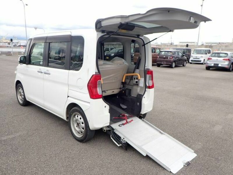 DAIHATSU　TANTO