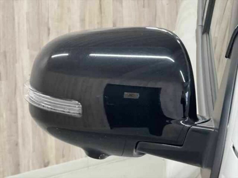 OUTLANDER PHEV-19