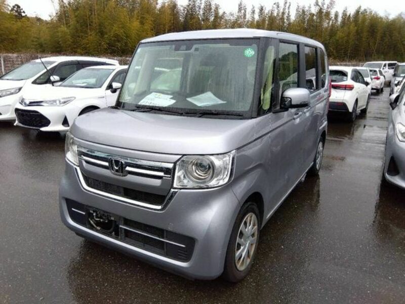 HONDA　N BOX
