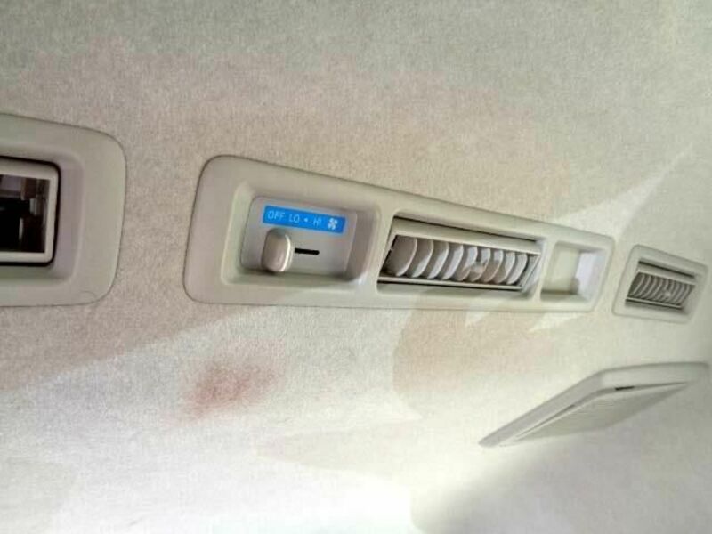 HIACE COMMUTER-12