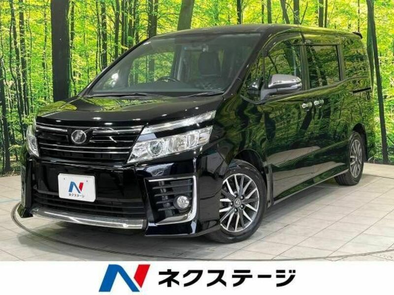 TOYOTA　VOXY