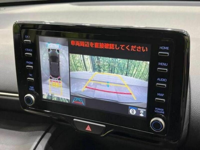YARIS CROSS-4