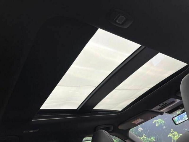 OUTLANDER PHEV-2