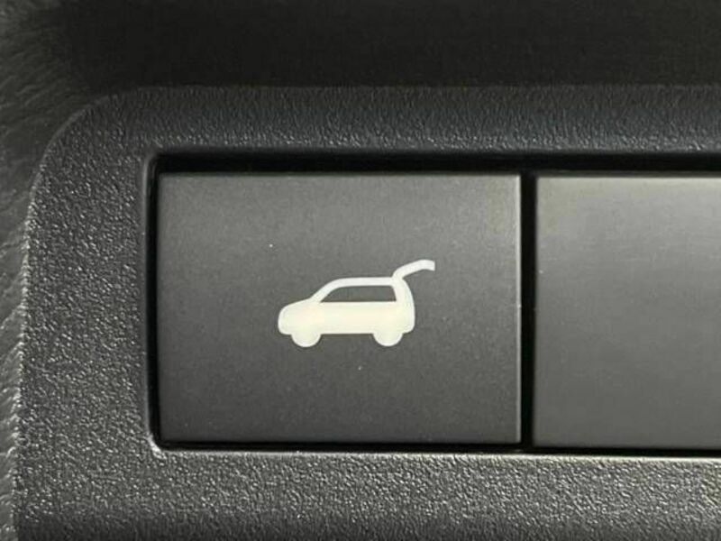 OUTLANDER PHEV-5