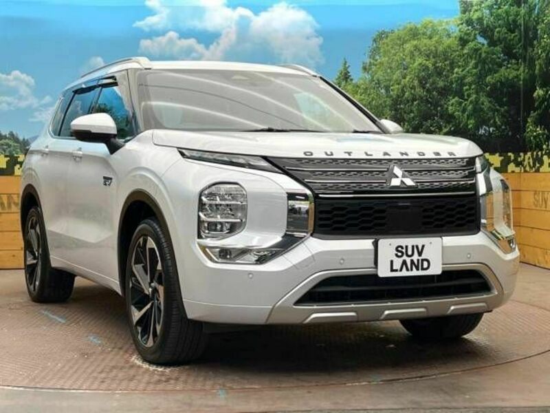 OUTLANDER PHEV-16