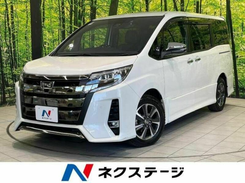 TOYOTA　NOAH
