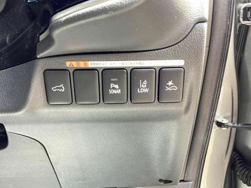OUTLANDER PHEV-10