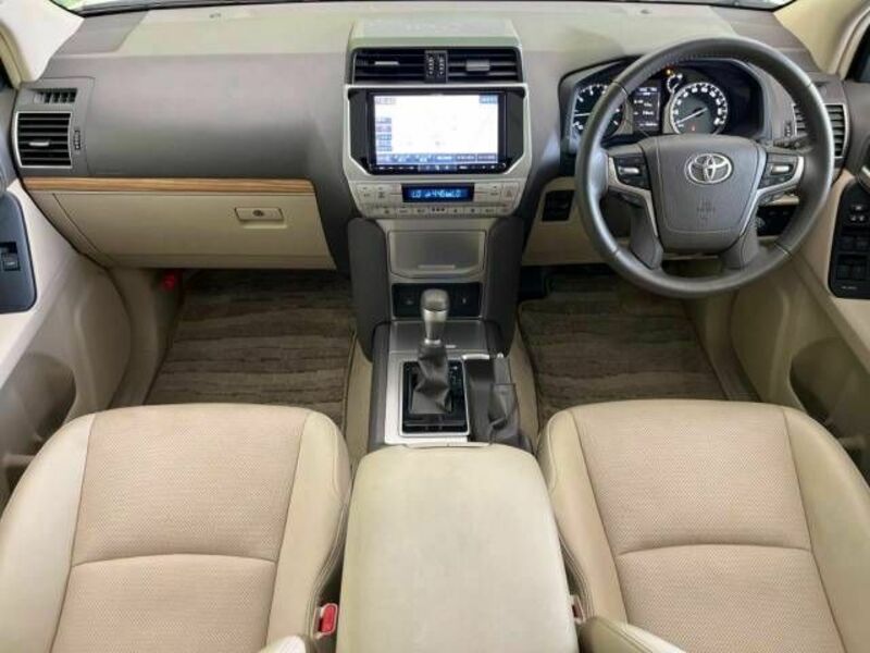 LAND CRUISER PRADO-1