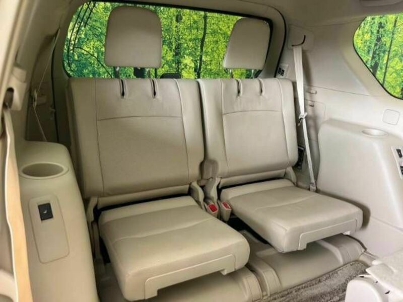 LAND CRUISER PRADO-9