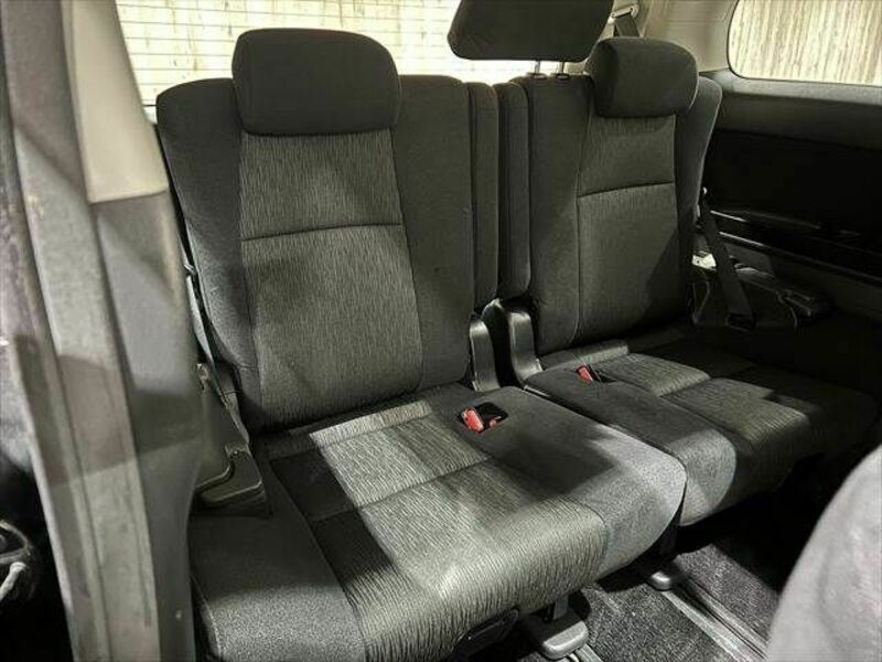 VELLFIRE-11