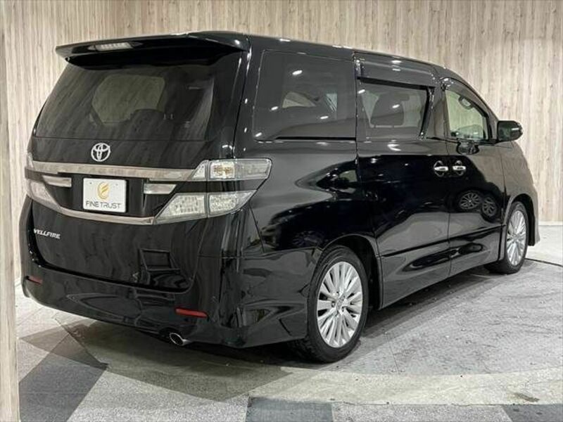 VELLFIRE-20