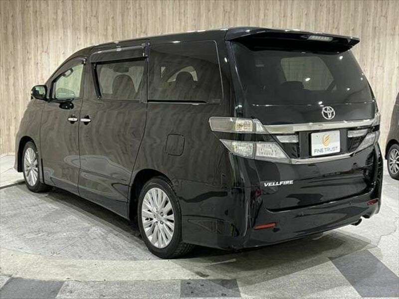 VELLFIRE-22