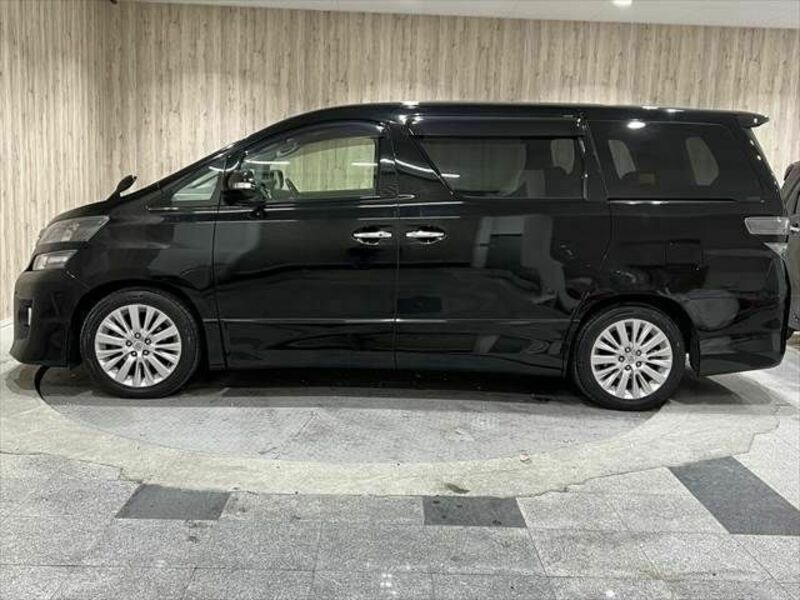 VELLFIRE-23