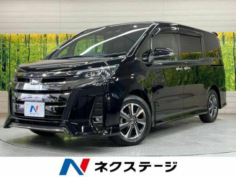 TOYOTA　NOAH