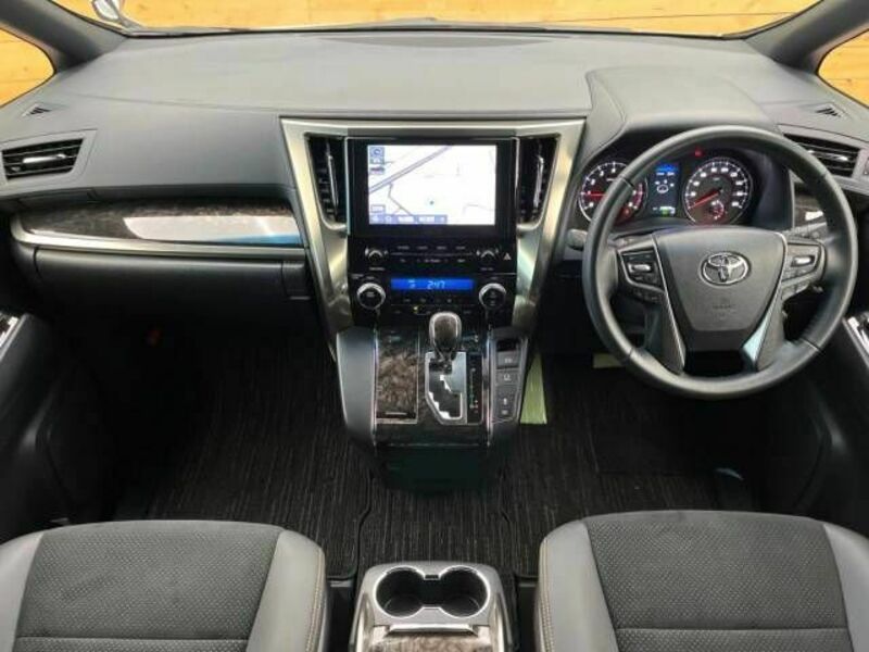 ALPHARD-1