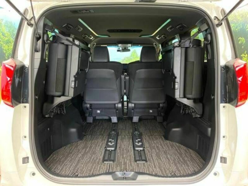ALPHARD-9