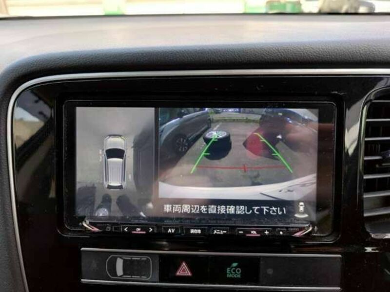 OUTLANDER PHEV-8