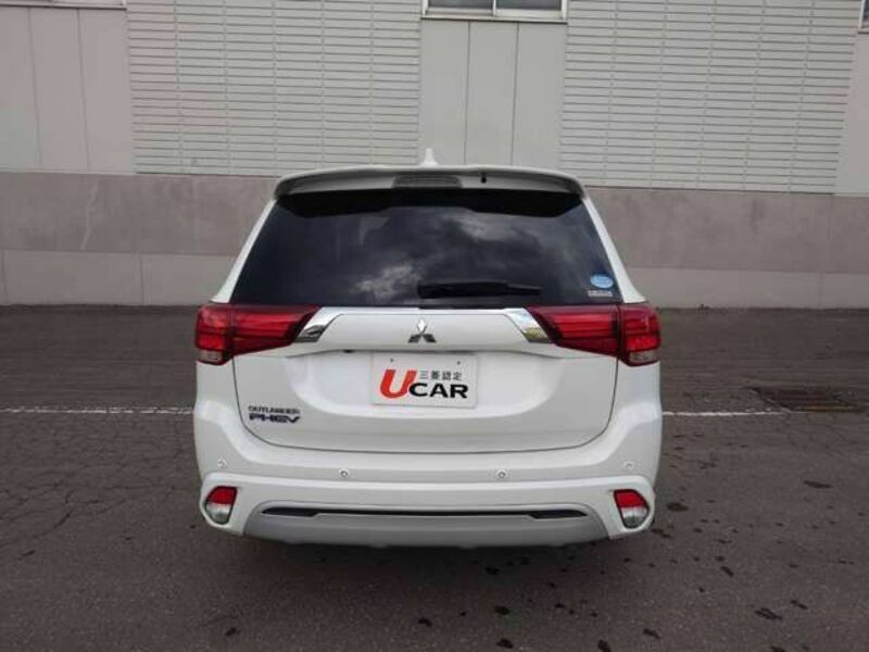 OUTLANDER PHEV-15