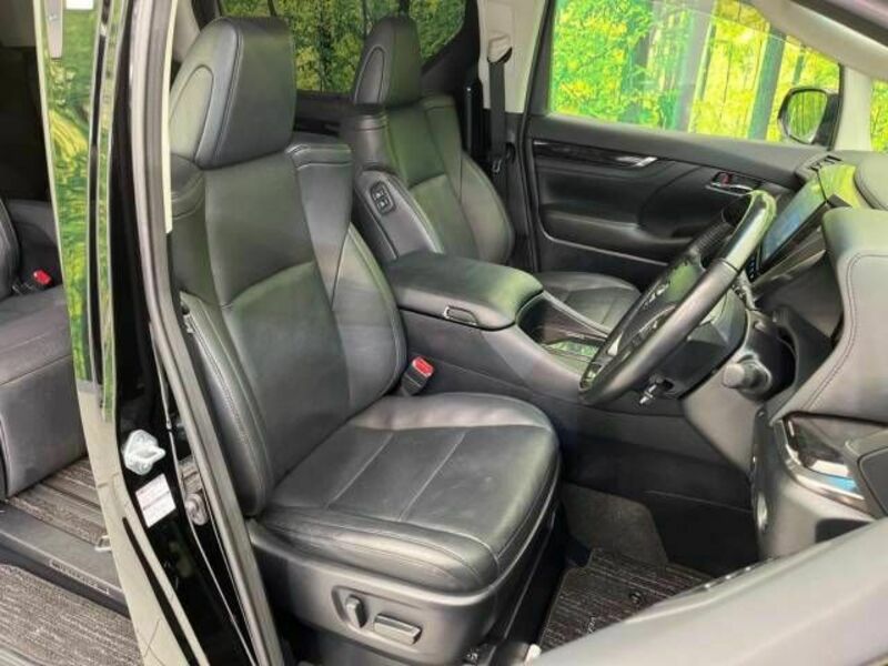 VELLFIRE-6