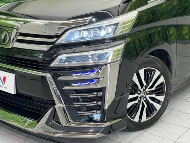 VELLFIRE-11