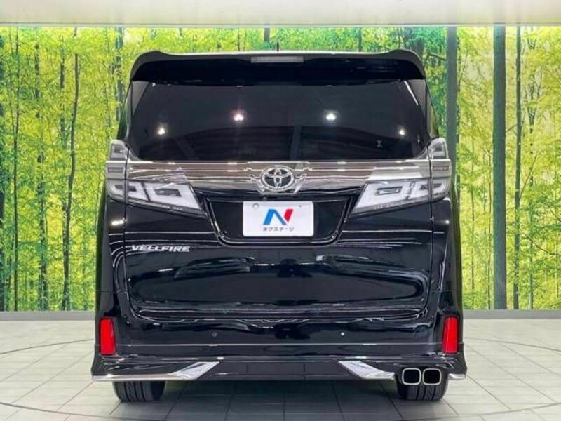VELLFIRE-14