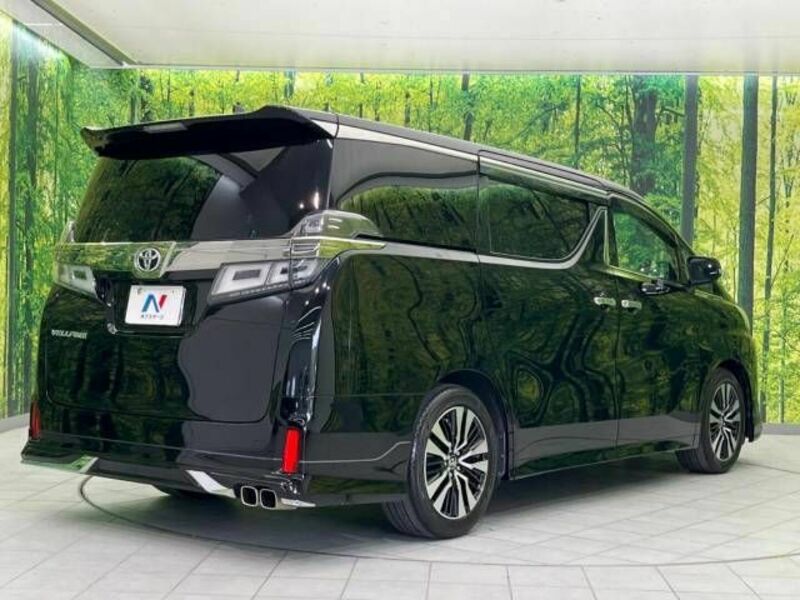 VELLFIRE-16