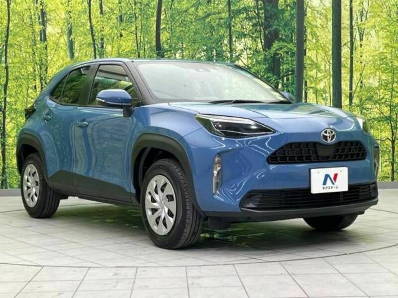 YARIS CROSS-15