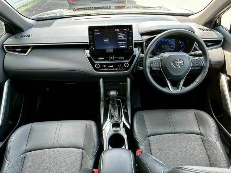 COROLLA CROSS-1