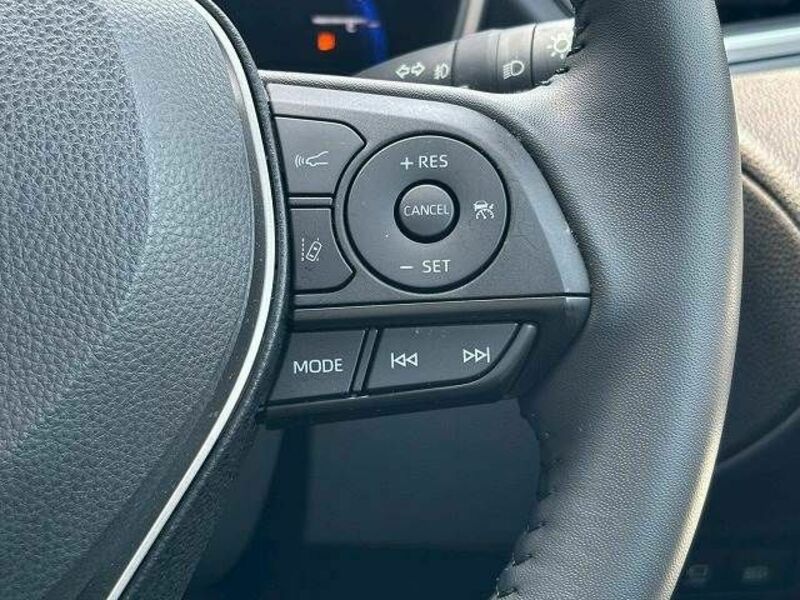 COROLLA CROSS-8