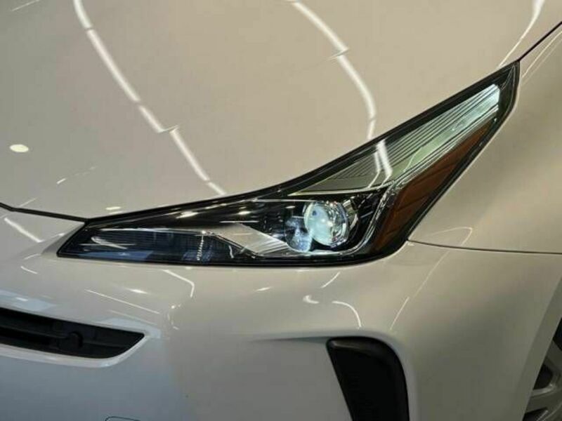 PRIUS-12