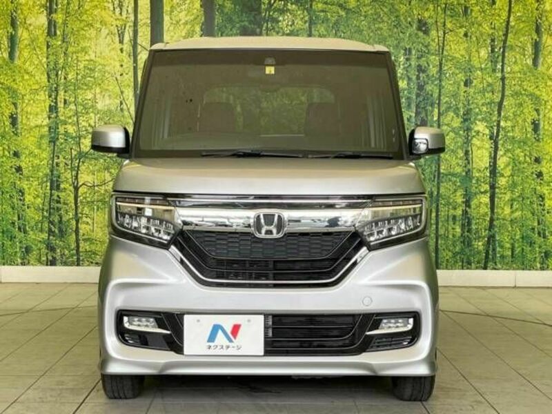 N BOX CUSTOM-13