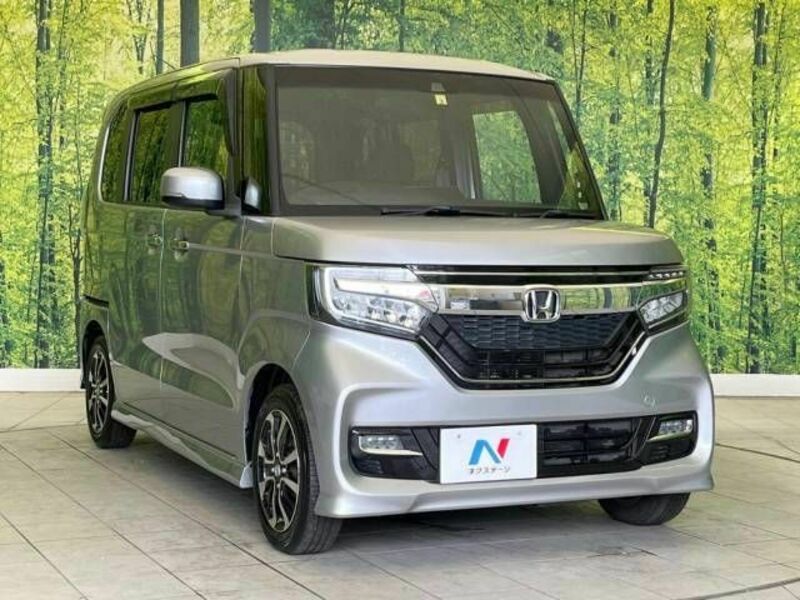 N BOX CUSTOM-15