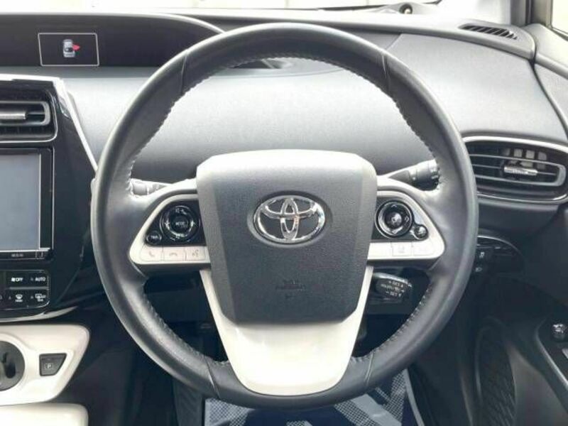 PRIUS-14