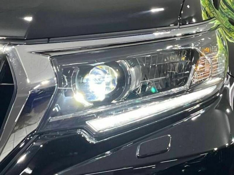 LAND CRUISER PRADO-13