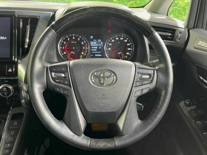 VELLFIRE-12