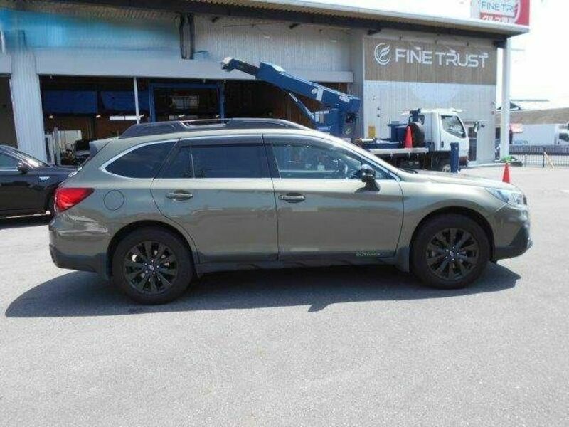 LEGACY OUTBACK-17