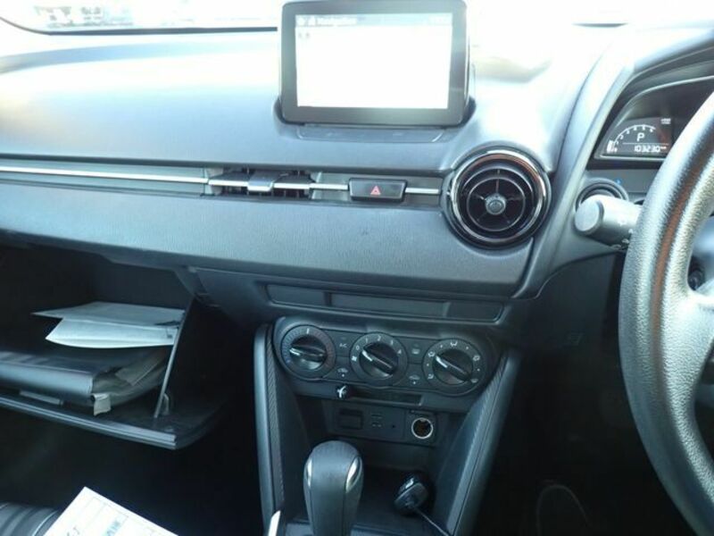 MAZDA2-9