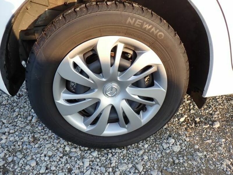 MAZDA2-20