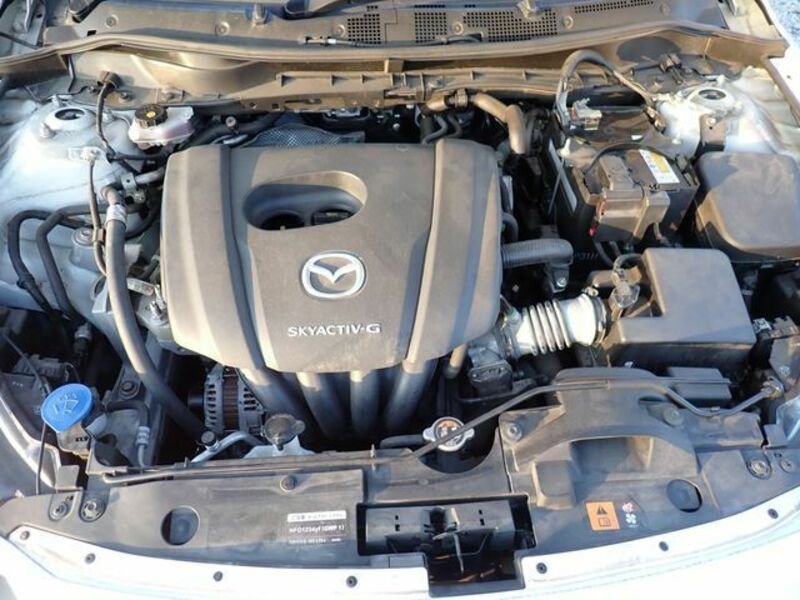 MAZDA2-25