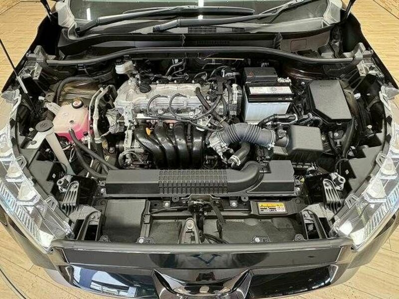 COROLLA CROSS-17