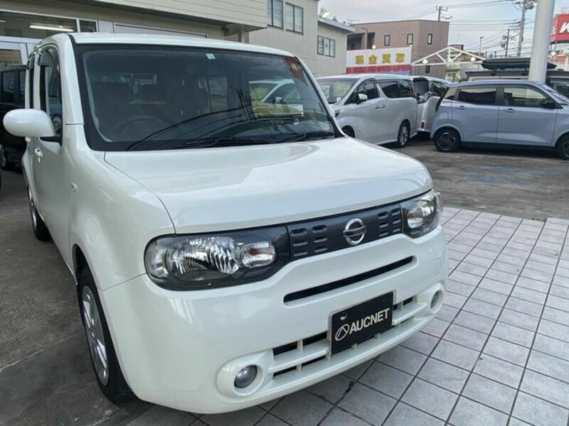 NISSAN　CUBE