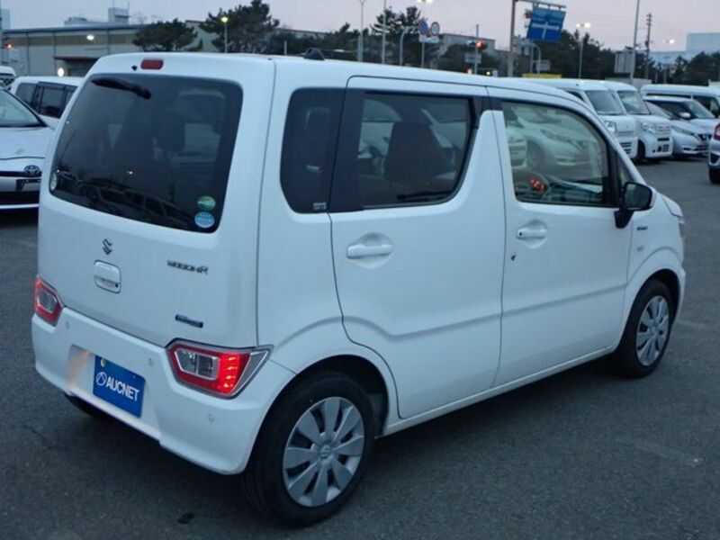 WAGON R-7