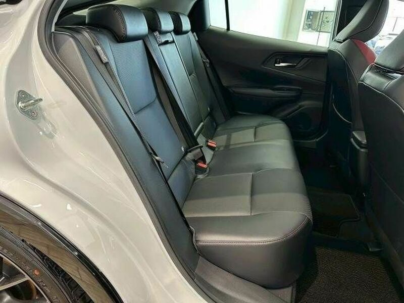PRIUS PHV-8