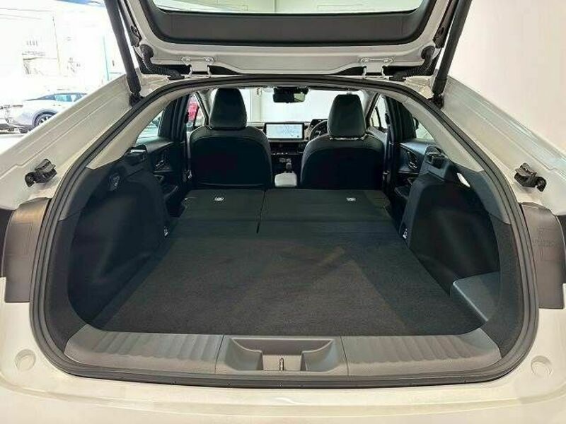 PRIUS PHV-10