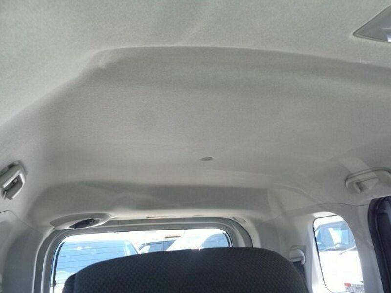 ROOMY-15