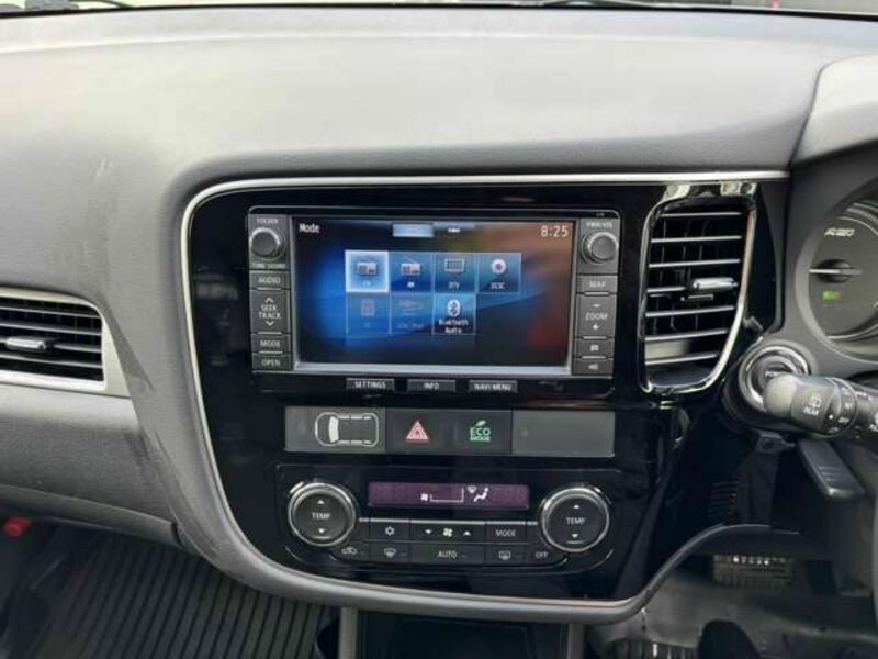 OUTLANDER PHEV-3