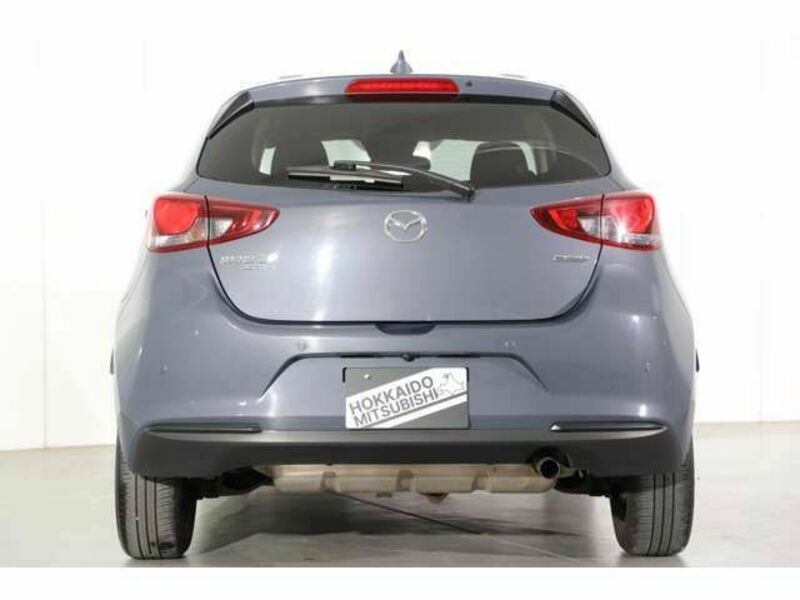 MAZDA2-18