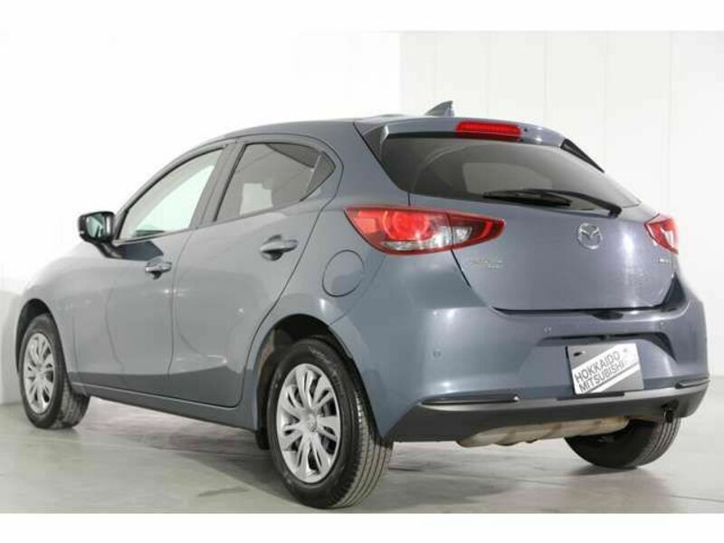 MAZDA2-17