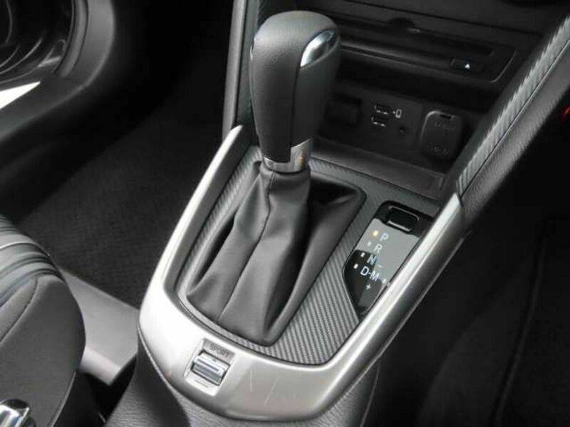 MAZDA2-14